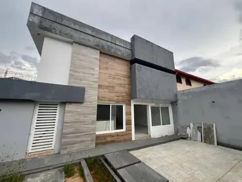 Casa En Urb. El Bosque, Valencia