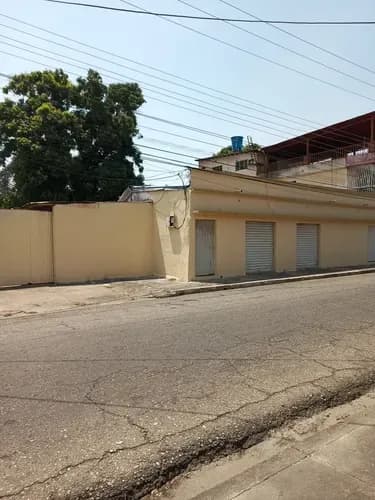 Terreno En Venta 2.000 M2 Calle Cedeño, Barinas Am