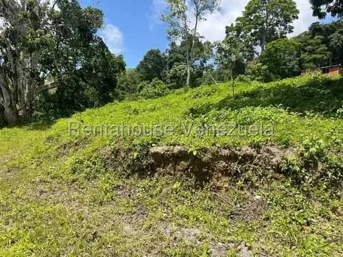 Rah Chacao Vende Terreno 26-8286