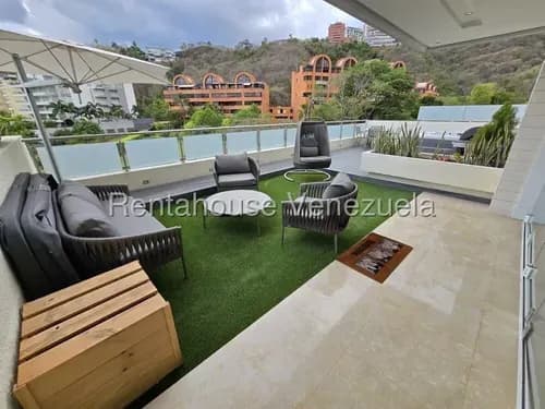 Apartamento En Venta En Lomas De La Alameda Caracas Terraza Remodelado Jacuzzi